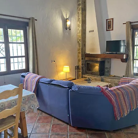 Quinta Mangueta Es Casa Con Piscina En Zahora Cerca De La Playa Cadiz