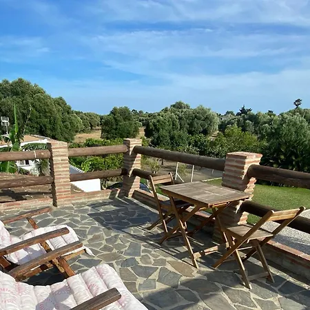 Quinta Mangueta Es Casa Con Piscina En Zahora Cerca De La Playa Holiday home Cadiz